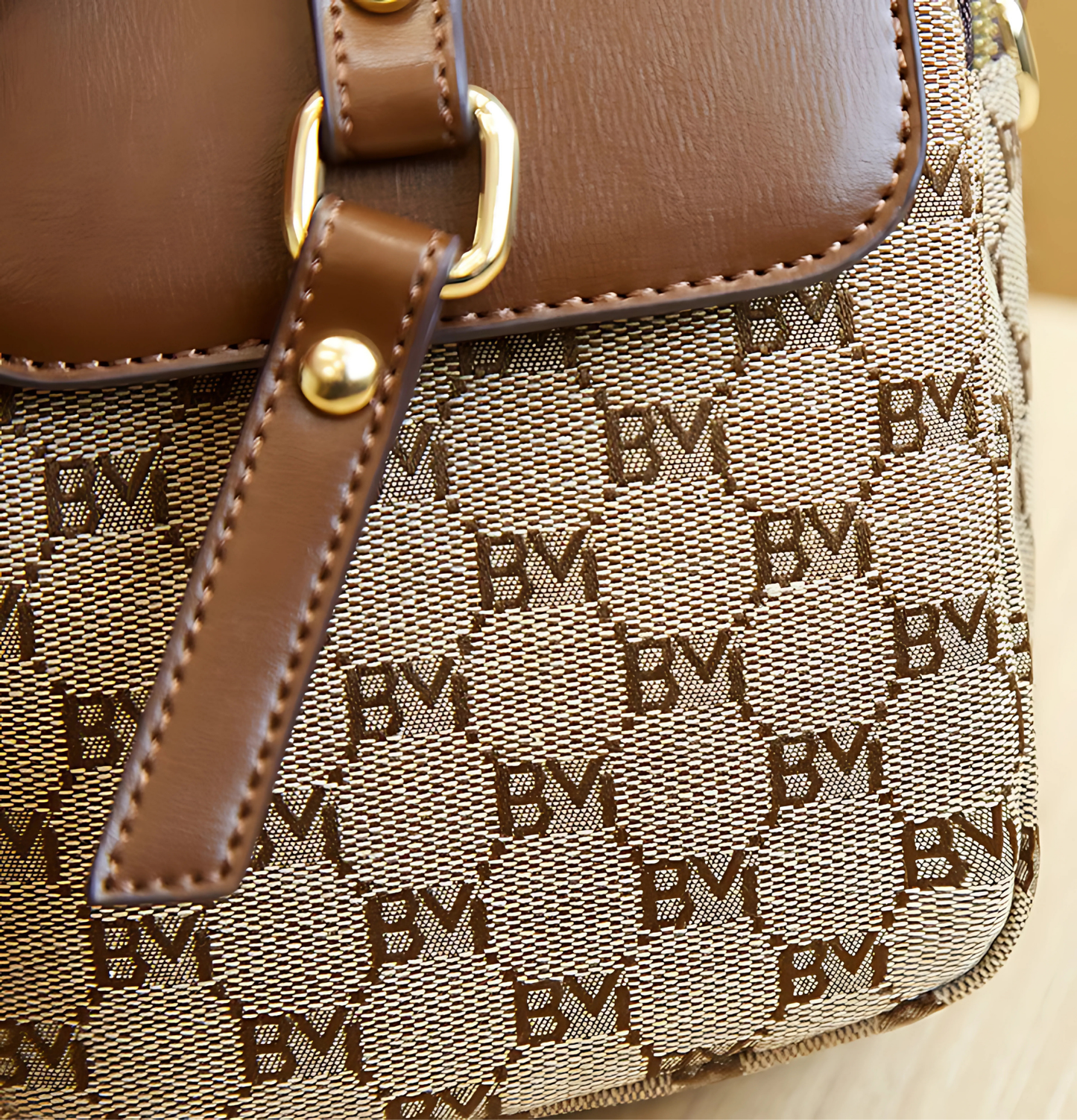 Bolsa de Couro Tira Colo Savannah + Brinde